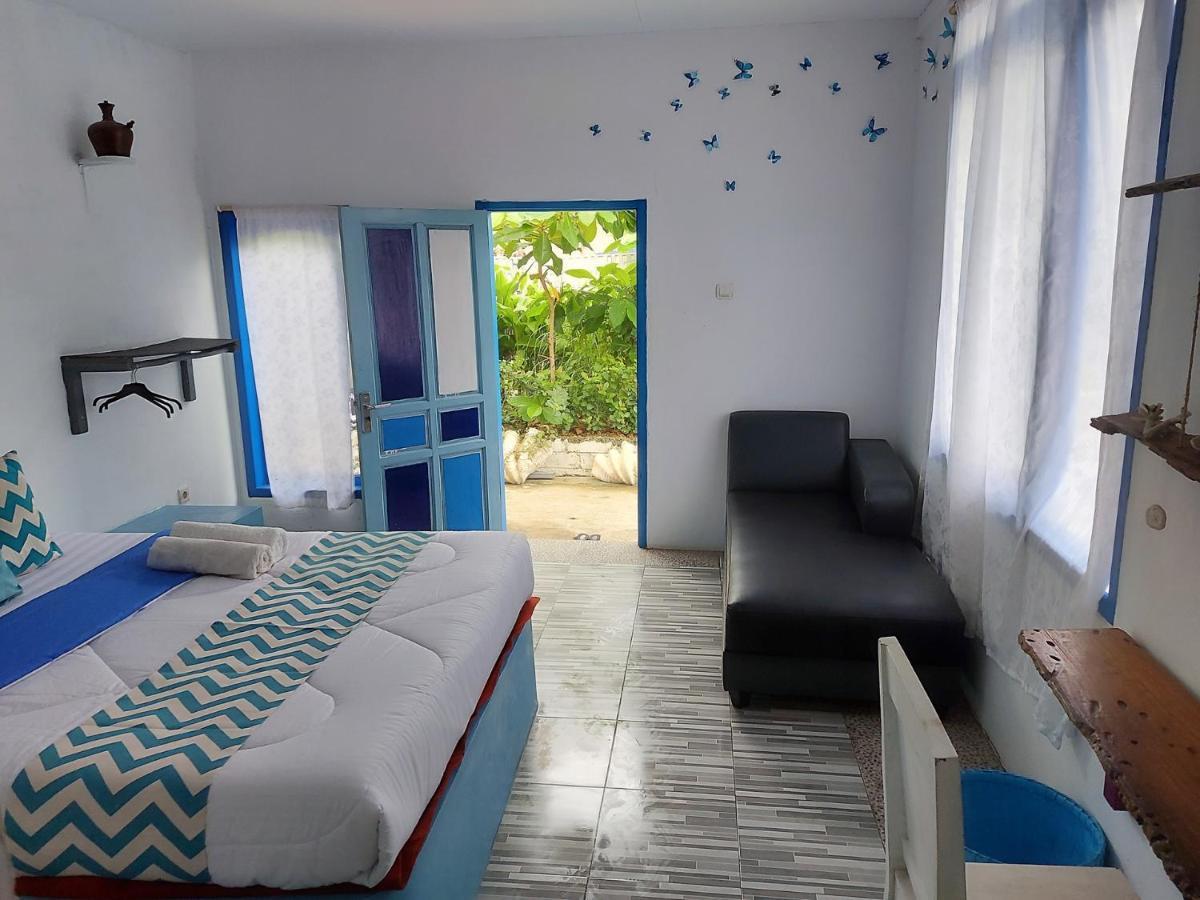 Blue Coral Homestay Karimunjawa Dış mekan fotoğraf
