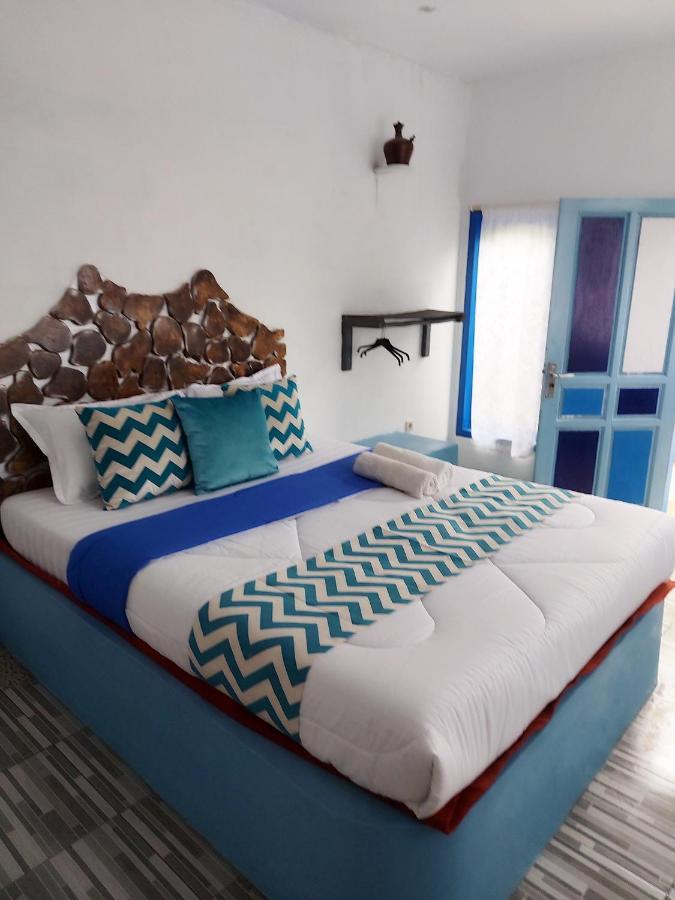 Blue Coral Homestay Karimunjawa Dış mekan fotoğraf