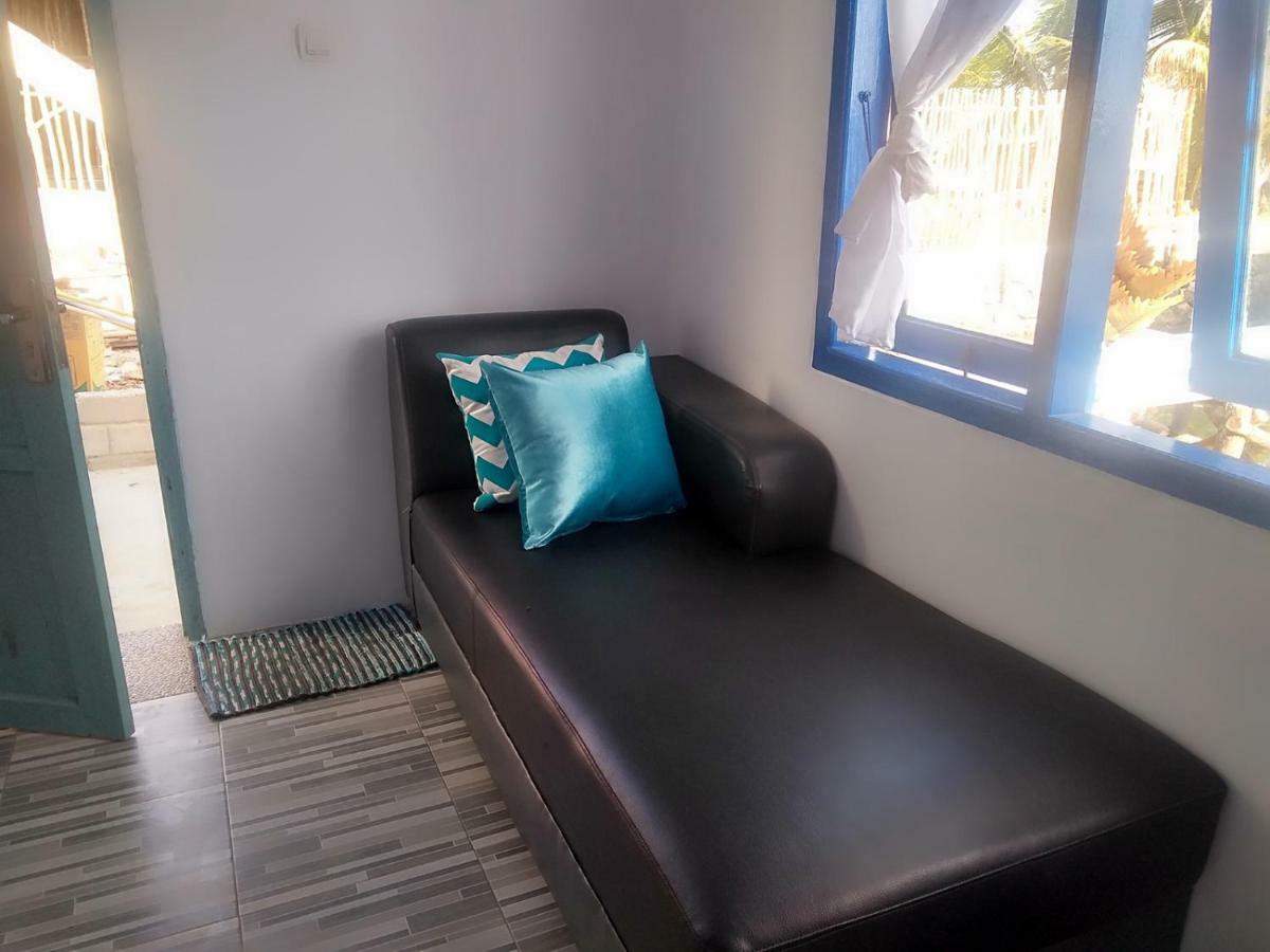 Blue Coral Homestay Karimunjawa Dış mekan fotoğraf