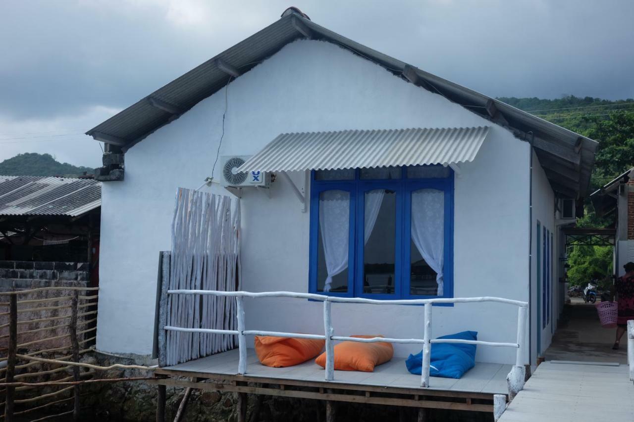 Blue Coral Homestay Karimunjawa Dış mekan fotoğraf